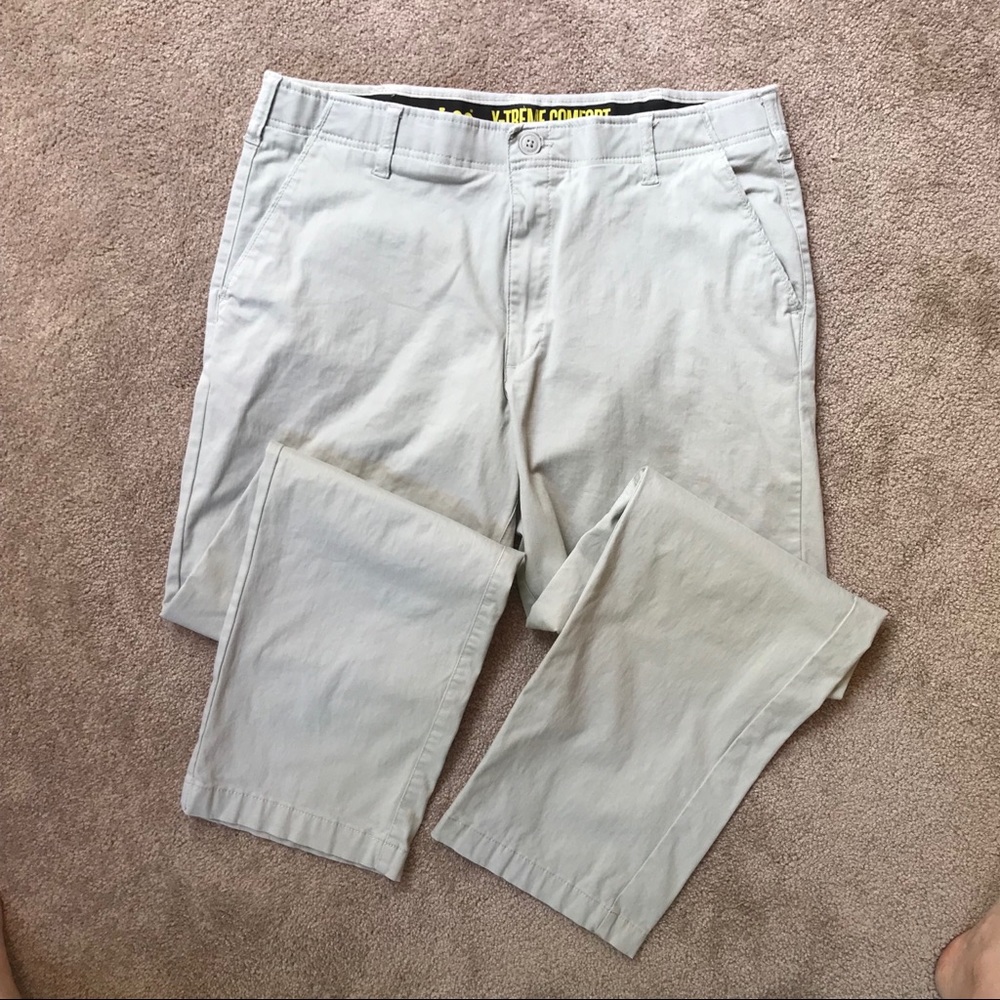 Levi Men’s khaki pants